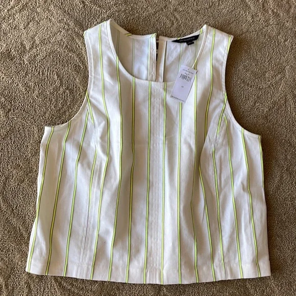 Banana Republic summer, sleeveless top. Brand new with original tags. - Picture 3 of 6